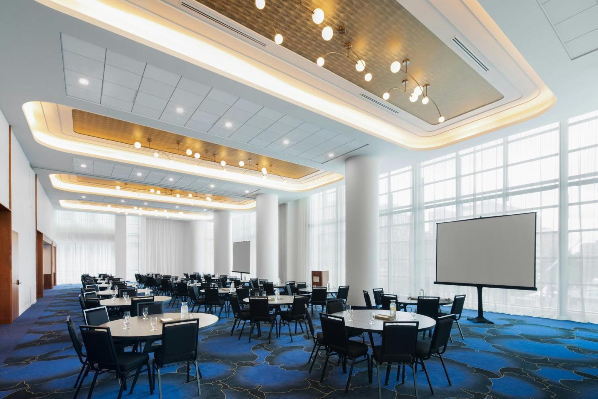 Honeyrose Hotel, Montreal, A Tribute Portfolio Hotel エクステリア 写真 The Westin Convention Center