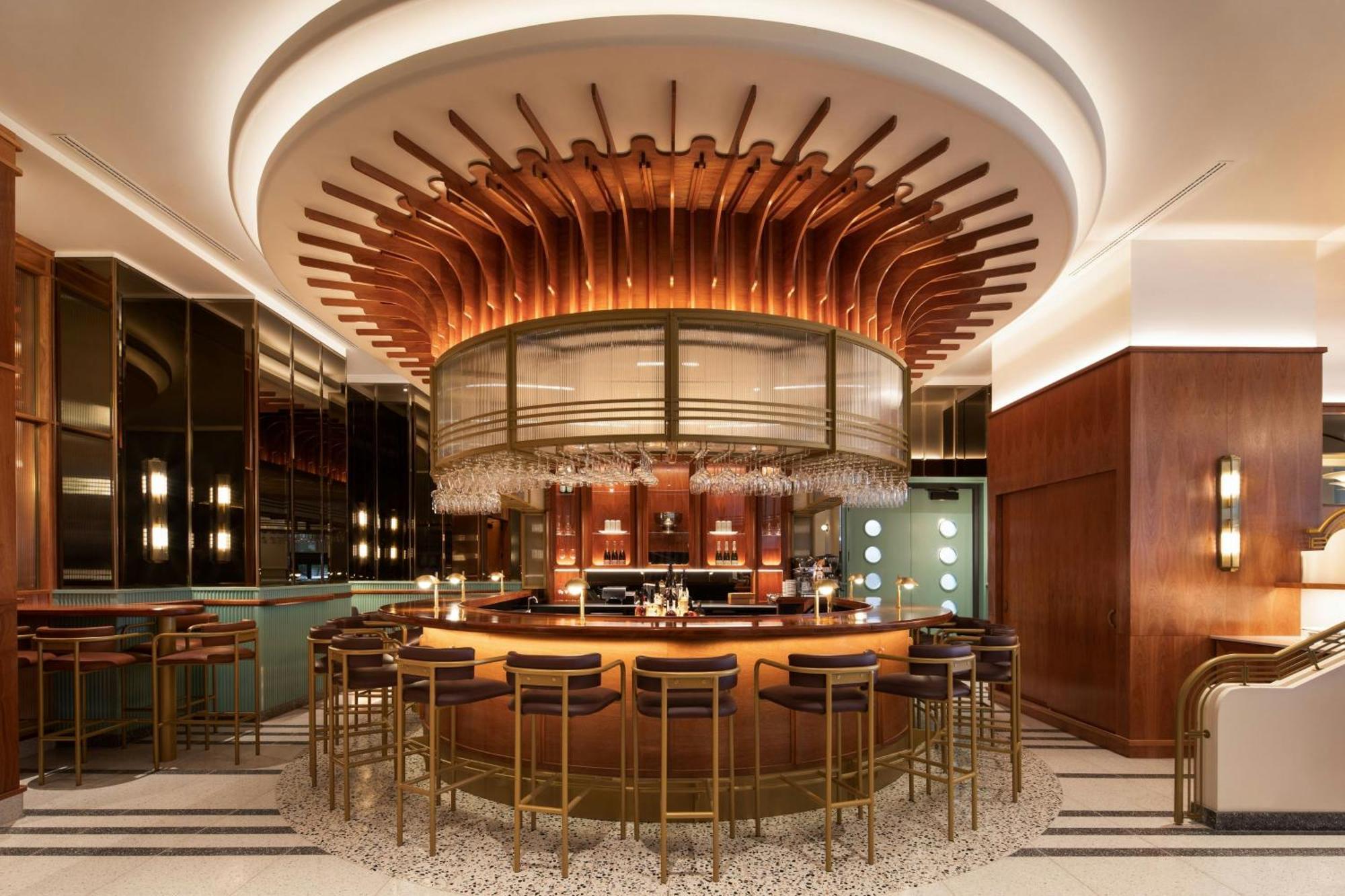 Honeyrose Hotel, Montreal, A Tribute Portfolio Hotel エクステリア 写真 The bar at the London Edition