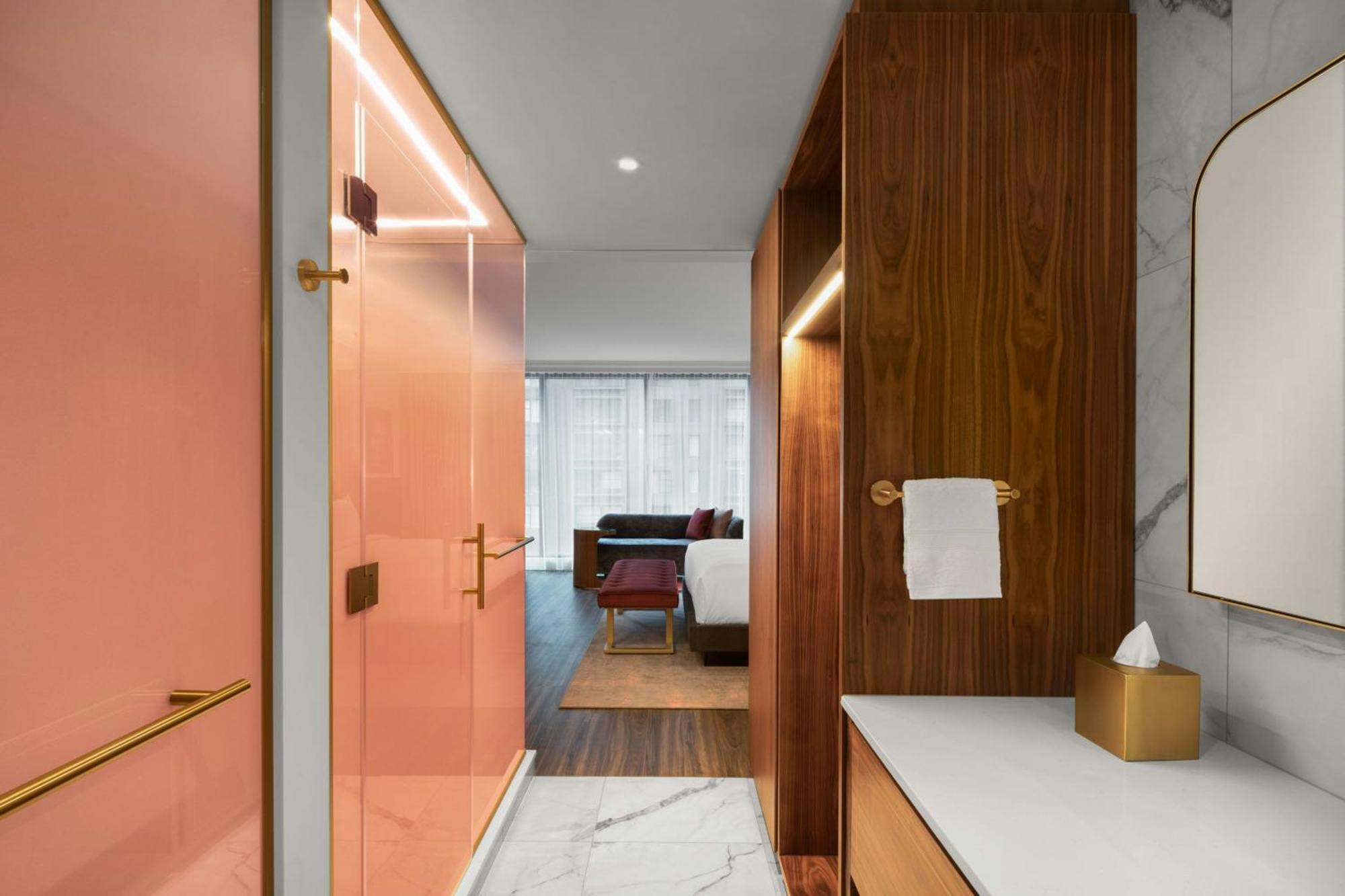 Honeyrose Hotel, Montreal, A Tribute Portfolio Hotel エクステリア 写真 A bathroom at the hotel